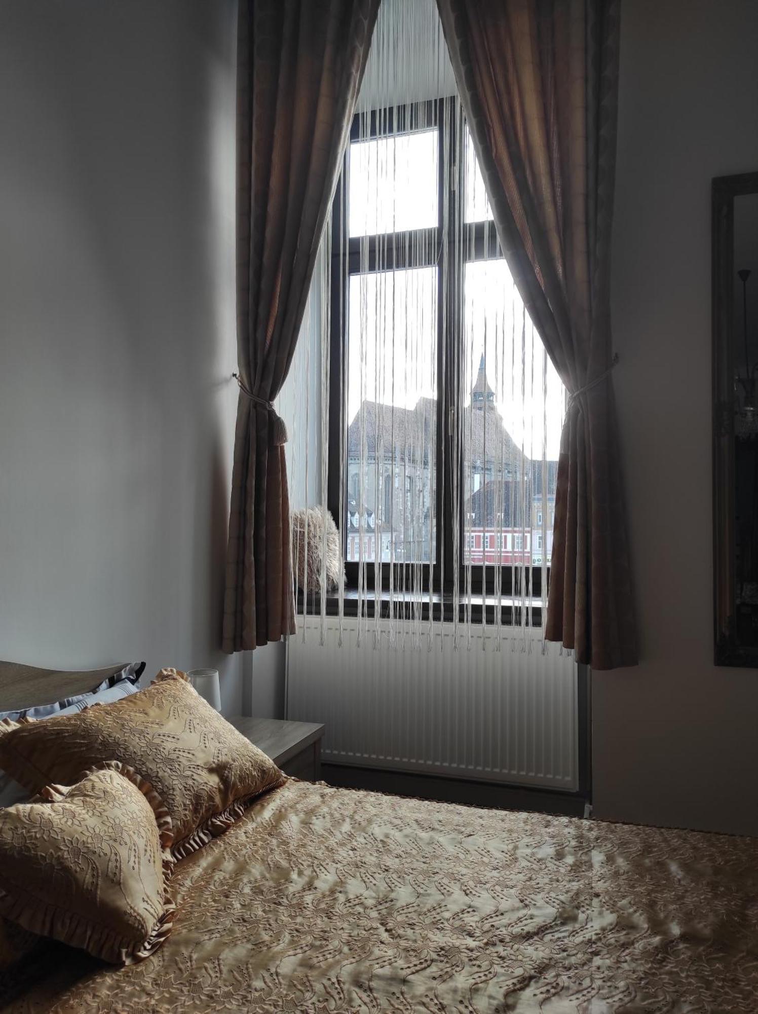 Apartament Piata Sfatului Braşov Extérieur photo